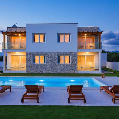 Stunning Home In Vrsi With Kitchen Eksteriør bilde